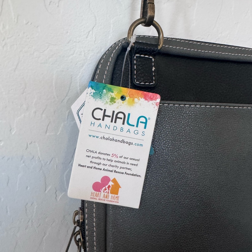 Chala Companion Organizer Crossbody NWT - Picture 5 of 7